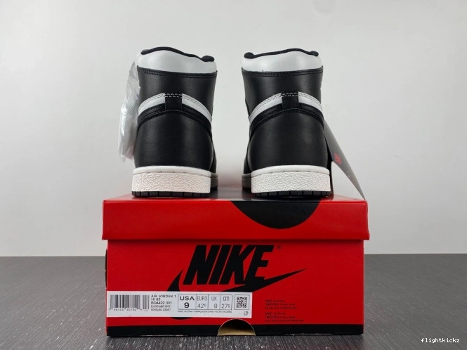 BQ4422-001 High Retro 85 (2023) Black White Jordan 1 0720